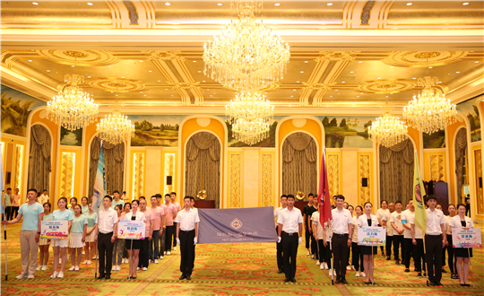 14.旅馆公司举行第四届趣味运动会_副本.png